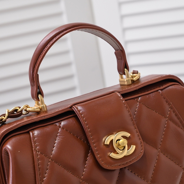 シャネルバッグ素材ディテール